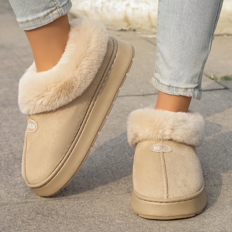 Női téli papucs platformos cipő, felső rész textilek, EVA talp, egyszínű, platformos talp, talp vastagsága >11 cm