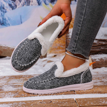 Női téli bakancs nubuk felsőrész, gumírozott talppal, alacsony szárú, slip-on, mesterséges szőrme béléssel