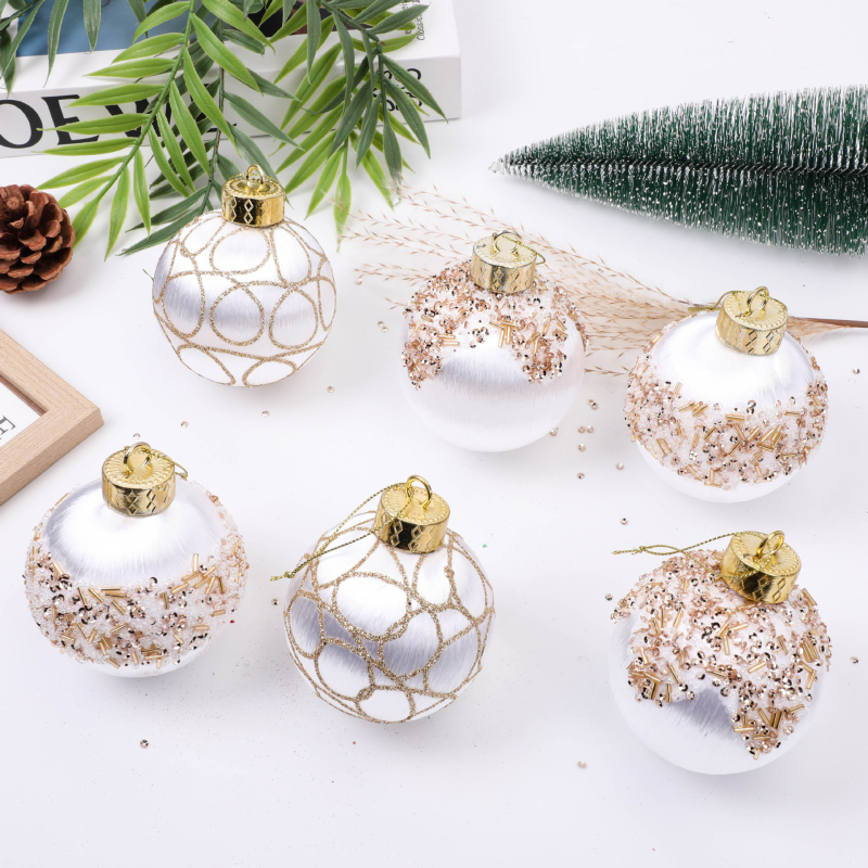 Karácsonyi függő dekorációs gömb — habanyag, Independence márka, modern művészeti stílus, alkalmas karácsonyra