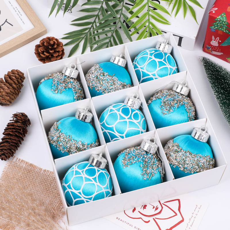 Karácsonyi függő dekorációs gömb — habanyag, Independence márka, modern művészeti stílus, alkalmas karácsonyra