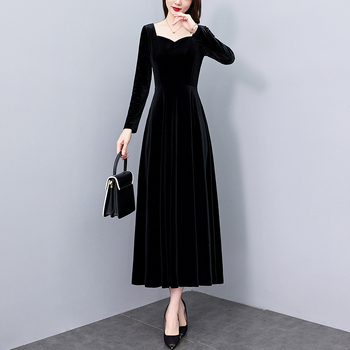 Velúr A-vonalú ruha, négyszögletes gallér, hosszú ujjú, hosszú ruha, poliészter-keverék 30–50%