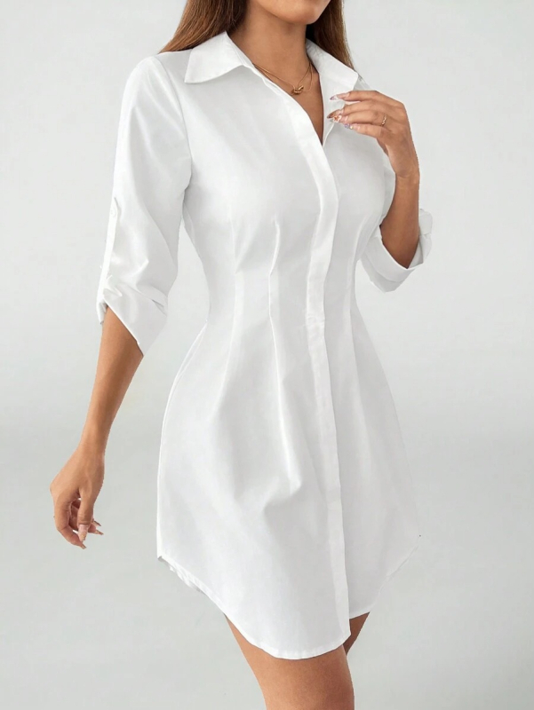 Rochie-camasa cu decolteu în V, mâneci lungi, croială în A, talie medie, material poliester rezistent la cute