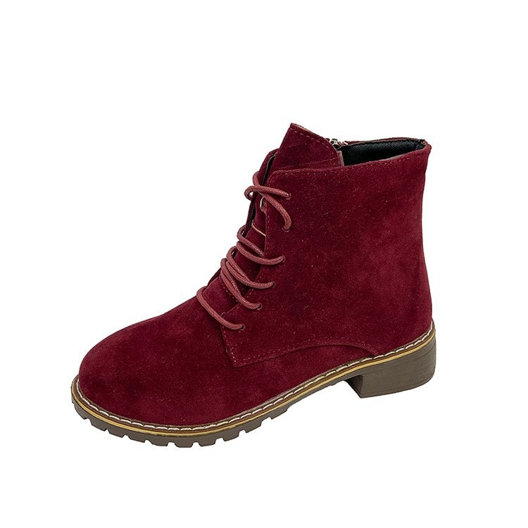 Martin topánky pre ženy, vrchný materiál z velúru, zaoblená špička, hrubý stredne vysoký podpätok 3–5 cm, bočný zips