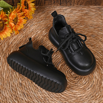 Chelsea pre ženy, stredná výška lýtka, okrúhla špička, PU vrchný materiál, gumová podrážka, nízka päta 1–3 cm