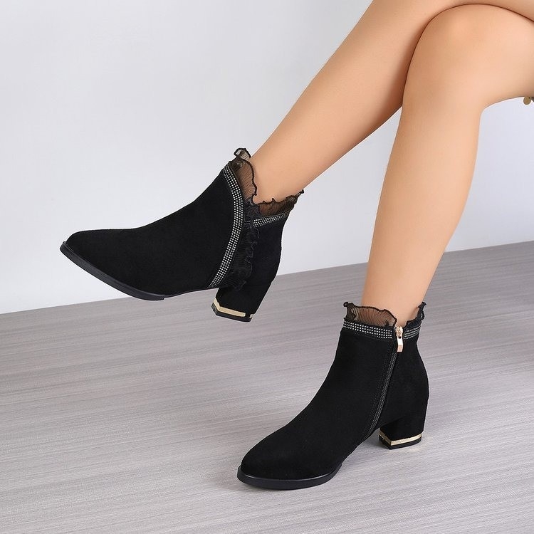 Topánky s kožušinkou, bočný zips, PU vrchná časť, gumová podrážka, vysoký podpätok 6-8 cm