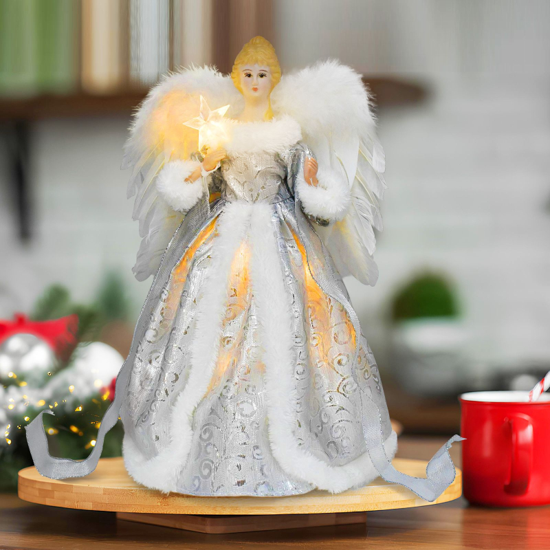 Textilný ozdobný vrchol stromčeka – anjel so svetlom, Hong Meng Xing, balený v samostatnej OPP taške