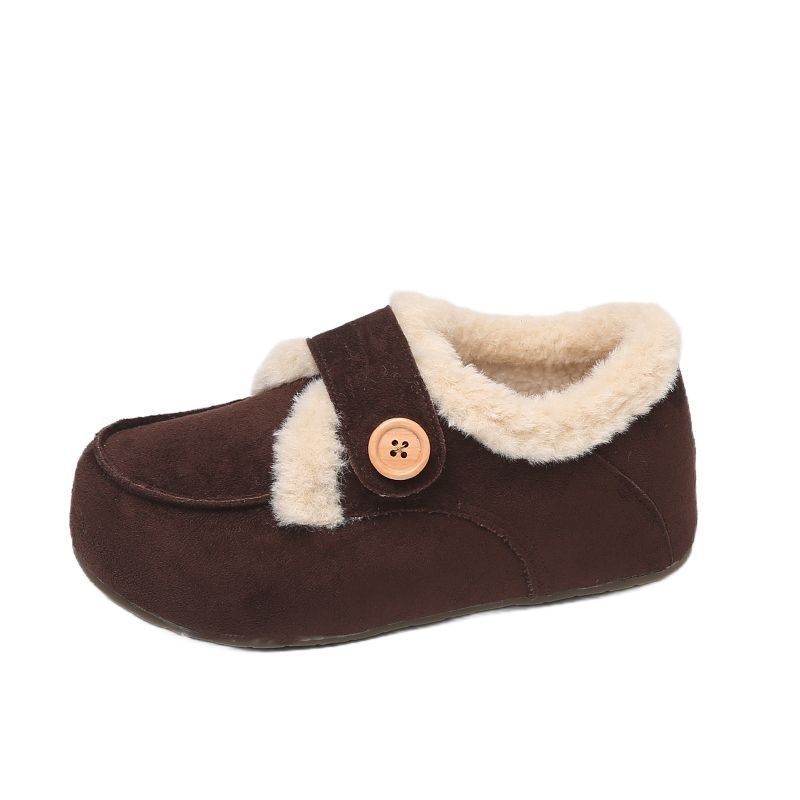 Női velúr mokaszín műszőrmés béléssel, slip-on, hal formájú orr, gumitalp