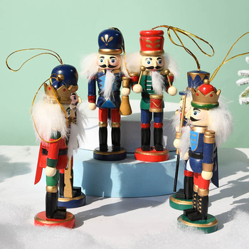 Set drvenih figurica – nordijski stil, orahovo drvo; Marka Yiheng, Šifra X13608, Klasični stil