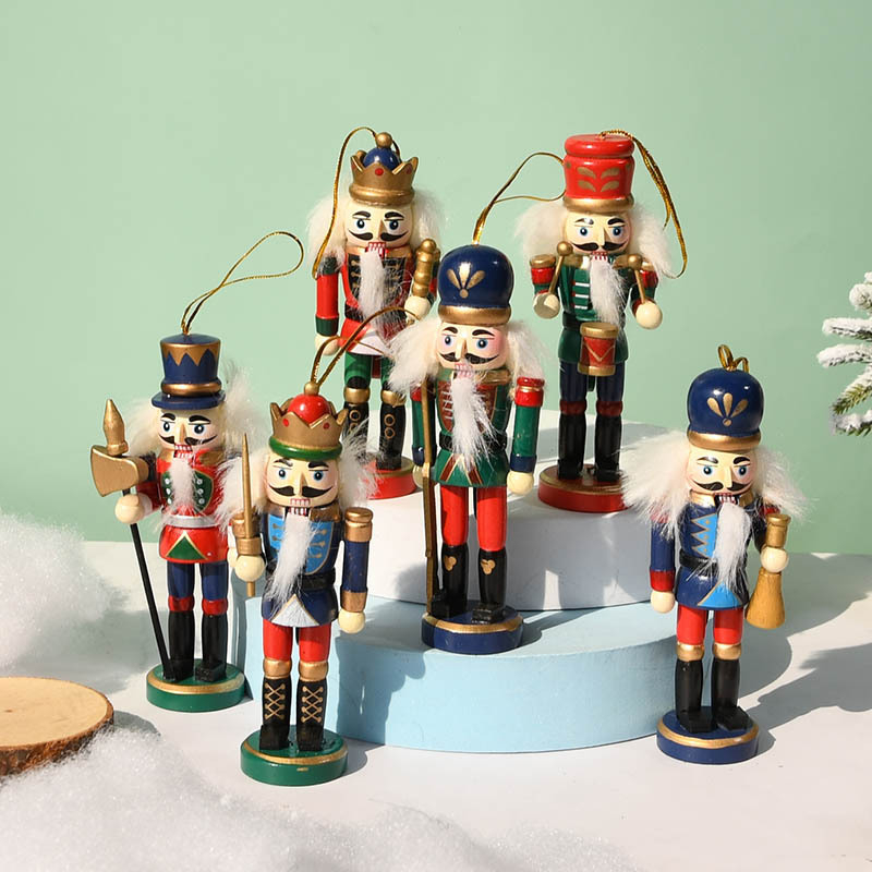Set drvenih figurica – nordijski stil, orahovo drvo; Marka Yiheng, Šifra X13608, Klasični stil