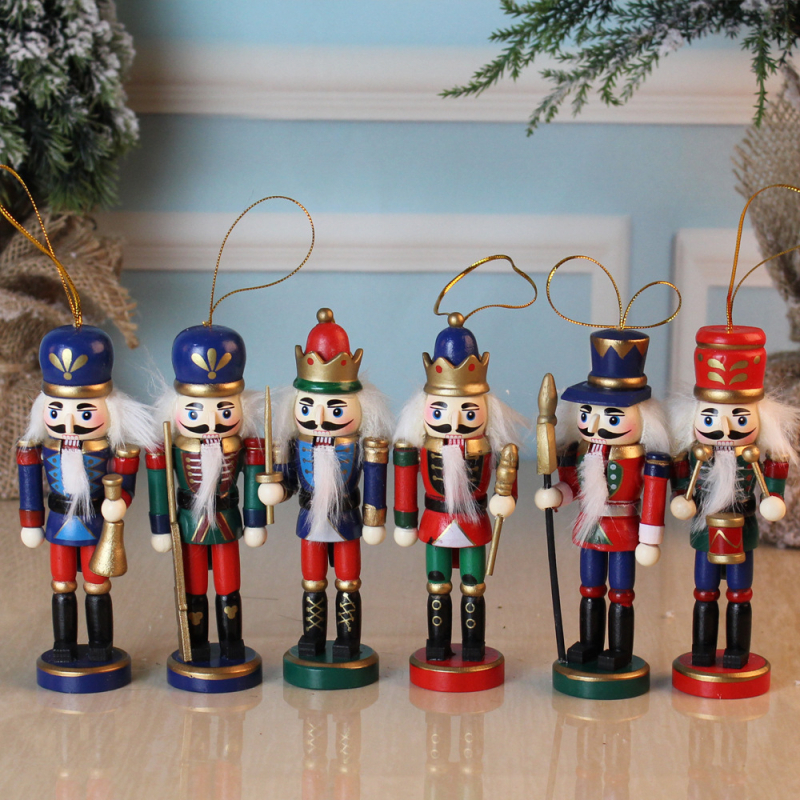 Set drvenih figurica – nordijski stil, orahovo drvo; Marka Yiheng, Šifra X13608, Klasični stil