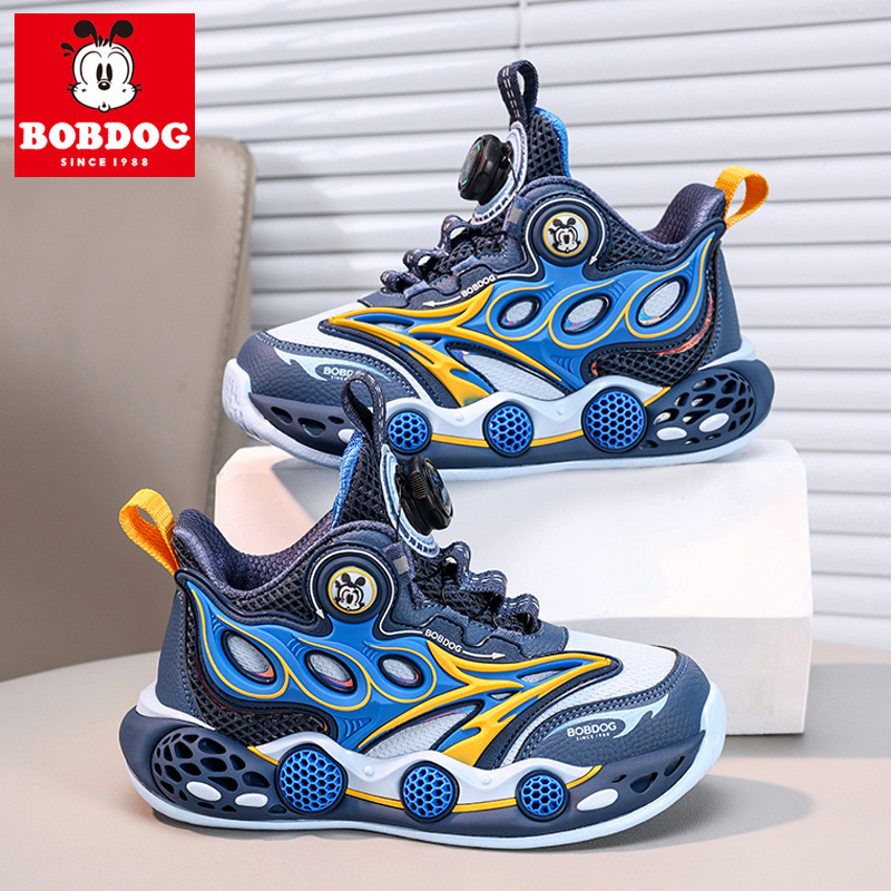 Bobdog fiúknak való kosárlabda cipők – felsőrész szintetikus bőrből, EVA talp, csíkos mintázat, légáteresztő, könnyű, csúszásgátló és ütéscsillapító, kemény talajra