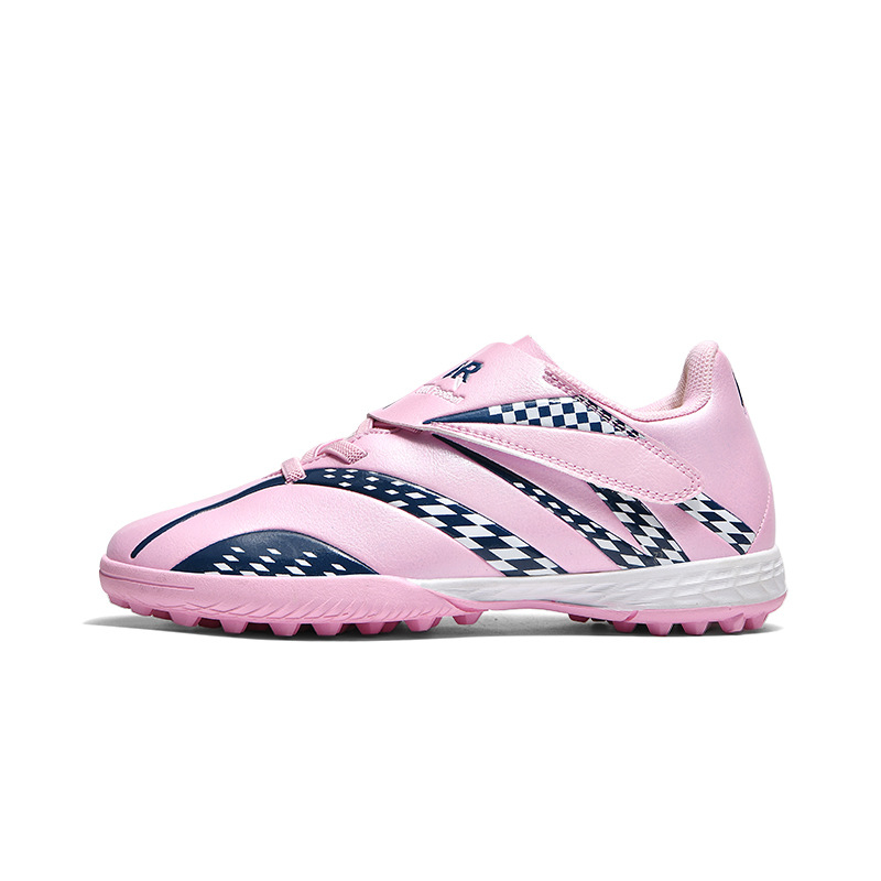 Παιδικά παπούτσια ποδοσφαίρου με Velcro κλείσιμο, επάνω μέρος από συνθετικό δέρμα, αναπνεύσιμη κατασκευή, αντιολισθητική σόλα από καουτσούκ, κατάλληλα για φυσικό και τεχνητό χλοοτάπητα.