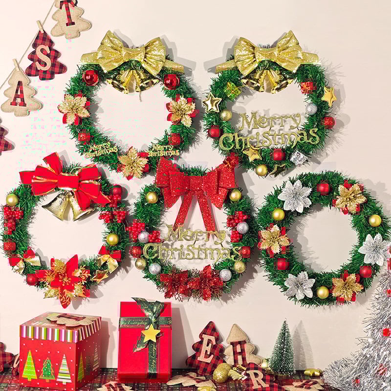 Vianočný veniec, plastový materiál, moderný minimalistický štýl, ručná výroba, značka Other