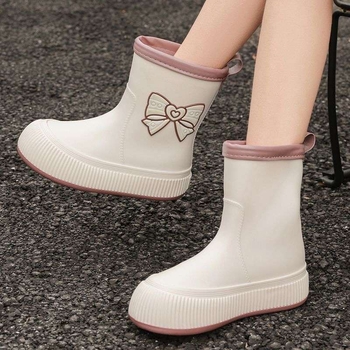 Moterų lietaus batai vidutinio ilgio, viršutinė dalis iš PVC, neslystantys ir atsparūs vandeniui, lengvi su minkšta pada