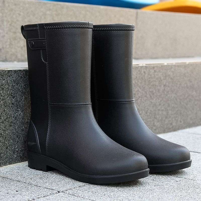 Moterų lietaus batai vidutinio ilgio, viršutinė dalis iš PVC, neslystantys ir atsparūs vandeniui, lengvi su minkšta pada