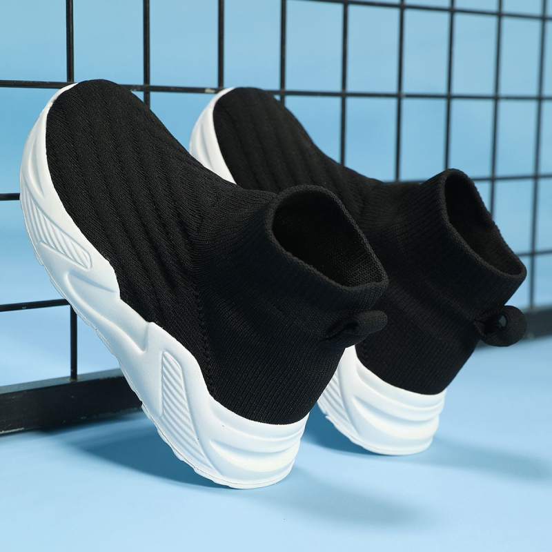 Férfi slip-on sportcipő kötött felsőrésszel, légáteresztő, alacsony bokavonalú, EVA talp