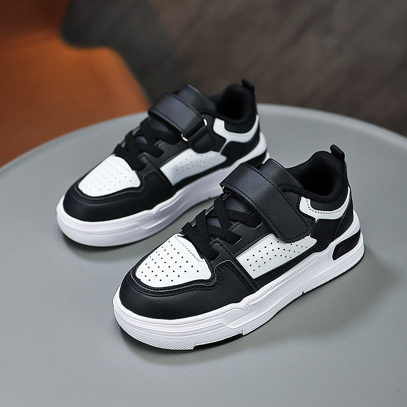 Dječje unisex tenisice s Velcro kopčom, niski gornji dio, gornji dio od sinteticke kože + tekstila, izdržljiva potplata