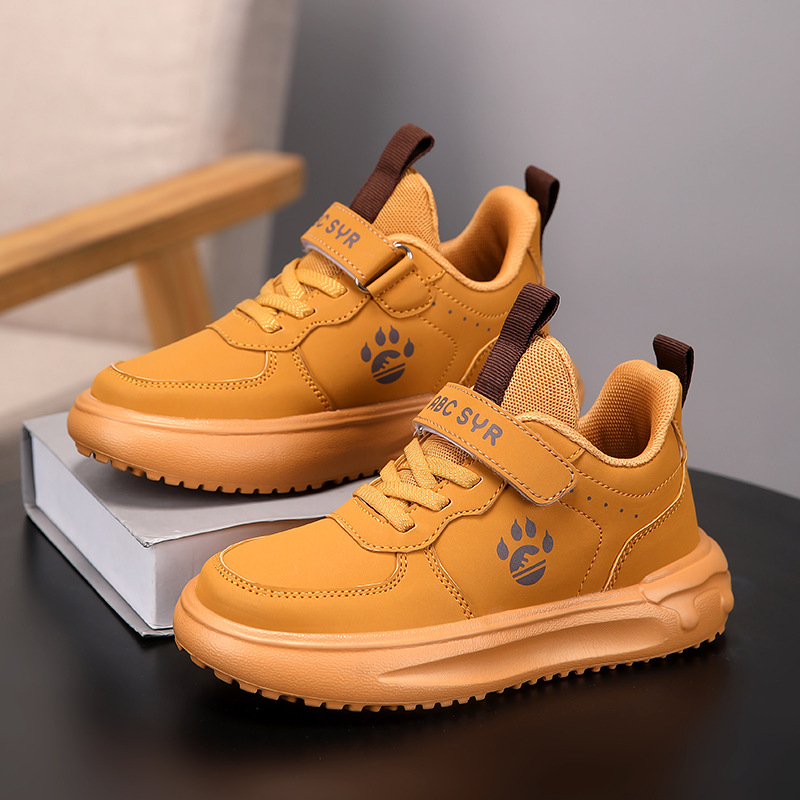 Gyerekek futócipője – bőr felsőrész, Velcro-zárás, vízálló, könnyű, 4–16 éves korosztálynak.