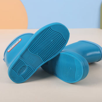 PVC dažďové čižmy pre deti, unisex, neprepúšťajú vodu po celý rok, s plochou pätou a nízkym horným obvodom topánky