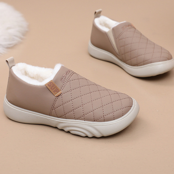 Női PU felső rész Slip-On cipő, PVC talp, kerek orr, fleece-betéttel