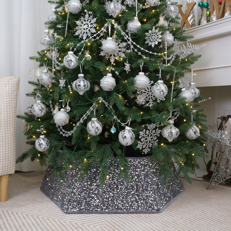 Plantronics vianočná sukňa na strom s flitrami, 3D okolie stromu dekor, moderný minimalistický štýl, polo manuálna a polo automatická výroba