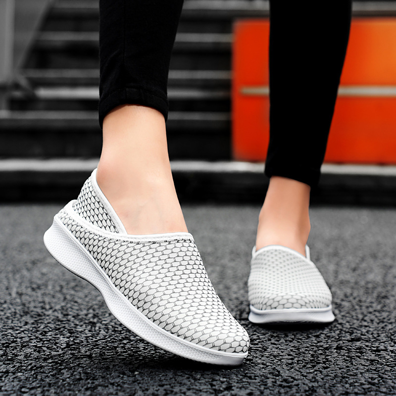 Női szövött hálós slip-on cipő, elasztikus pántos záródás, alacsony felső rész, kopásálló gumitalp