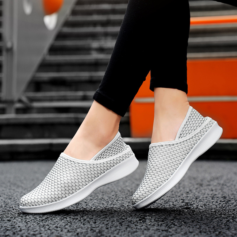 Női szövött hálós slip-on cipő, elasztikus pántos záródás, alacsony felső rész, kopásálló gumitalp