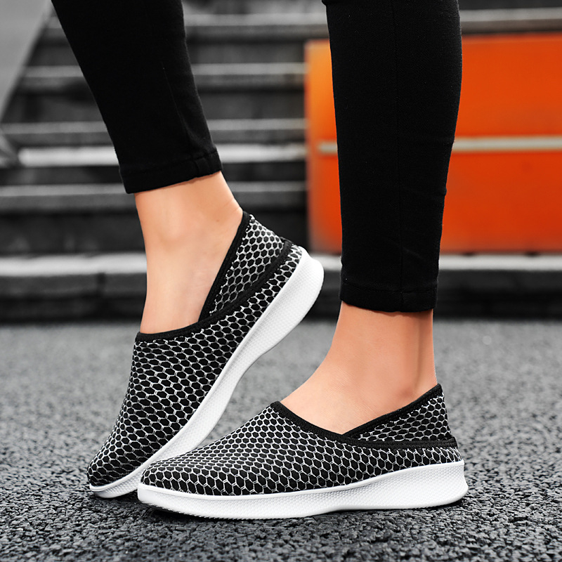 Női szövött hálós slip-on cipő, elasztikus pántos záródás, alacsony felső rész, kopásálló gumitalp