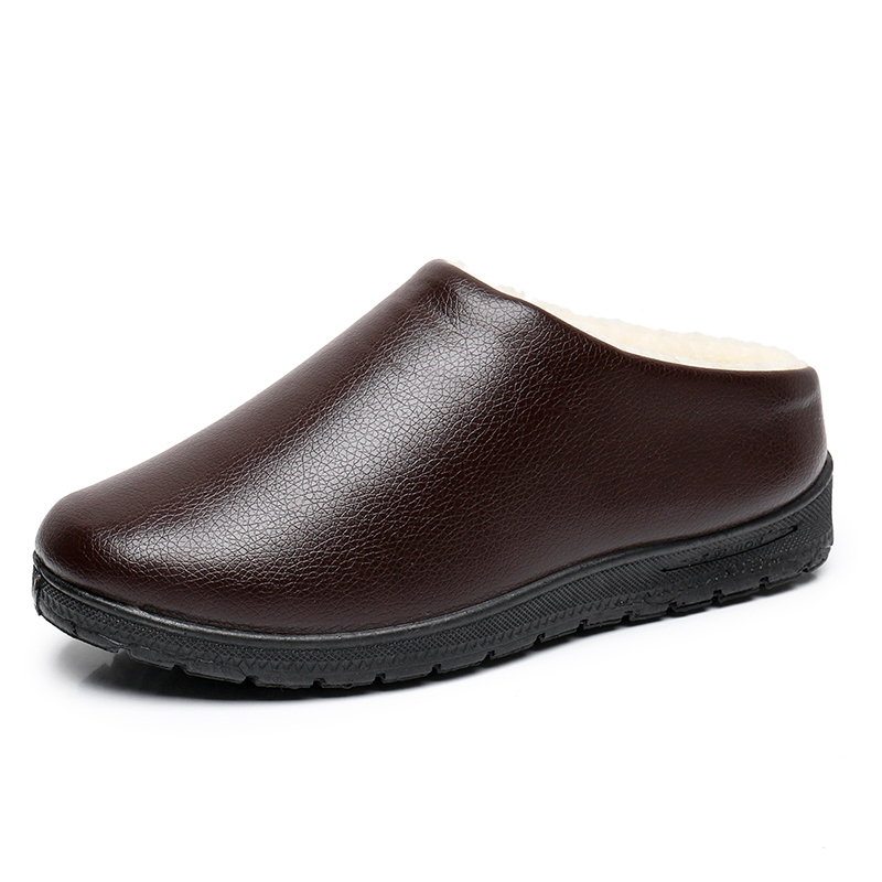 Pánske zimné bavlnené papuče s flisovou podšívkou – PU vršok, podrážka z peny, protišmykové, do interiéru