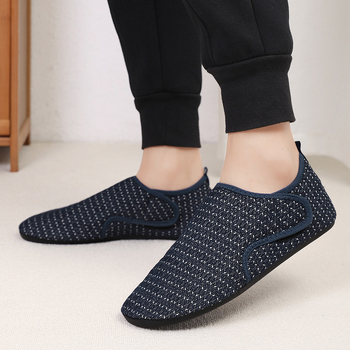 Vnútorné fitness topánky - Denim vrchnok, sieťovinová vnútorná časť, zapínanie na suchý zips, nízky profil, podrážka TPR