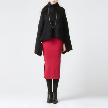 Vidutinio ilgio megzta sijon, patchwork siuviniai, poliesterio ir medvilnės audinys, pavasaris 2022