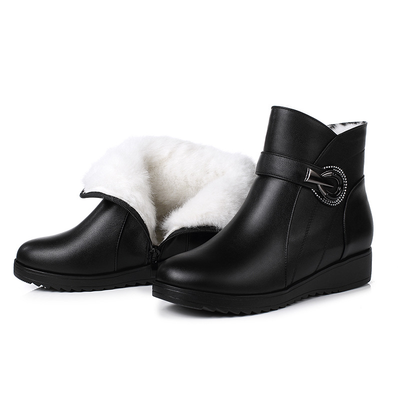 Női gyapjúval bélelt alacsony bokacsizma mikroszálas felsőrészével, gumírozott talp, oldalsó cipzár, meleg és lélegző, wedge sarok