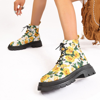 Női Martin csizmák, PU felsőrész, fűzős elülső rész, kerek orrú, vastag gumírozott talp, alacsony szár