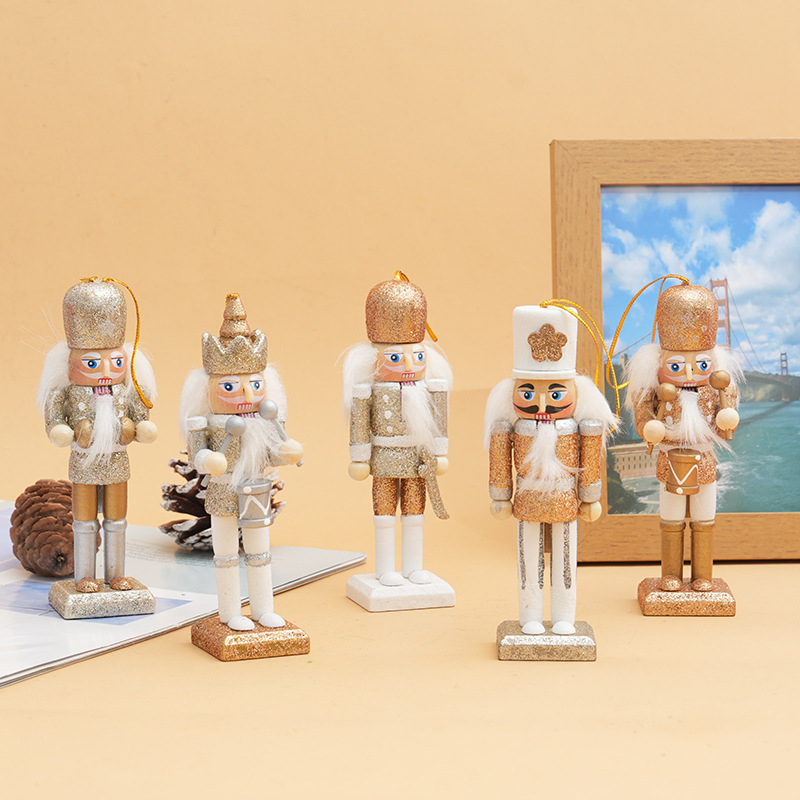 Függő Nutcracker Dísz – Csillogó Fa Királyi Katona Karácsonyra