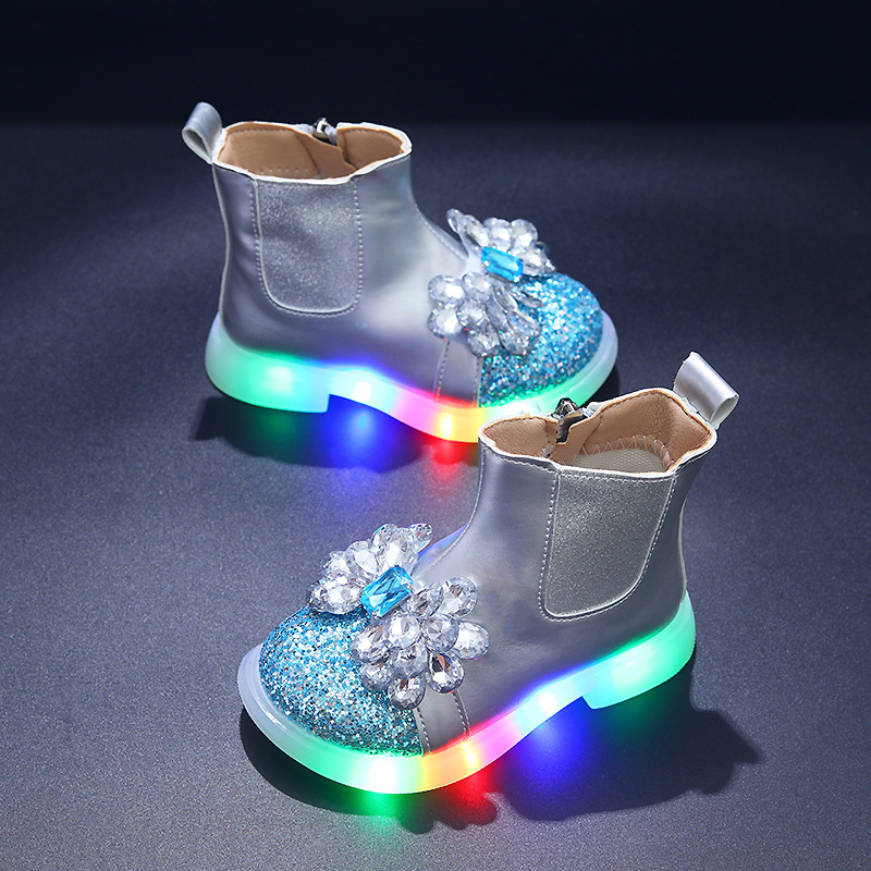 Világító lánycipők PU felsőréteggel, lélegző, csúszásmentes, kopásálló TPR talp, oldalsó cipzár, 4–6 éveseknek, tavasz–ősz szezon