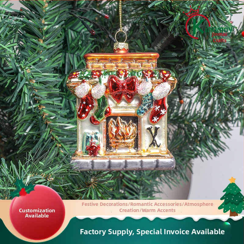 Käsitööna tehtud klaasist kamina dekoratsioon, jõulukuuse ripats — materjal: klaas; stiil: kaasaegne minimalism; kategooria: käsitöö; pühad: jõulud