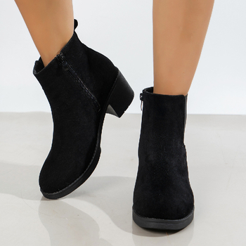 Női Martin csizma – velúr, kerek orrú, 3–5 cm vastag sarkú, oldalsó cipzár, őszi-téli szezon