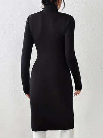 Рокля с цепка, миди дължина, неравен подгъв, стойка яка, дълги ръкави, TR плат