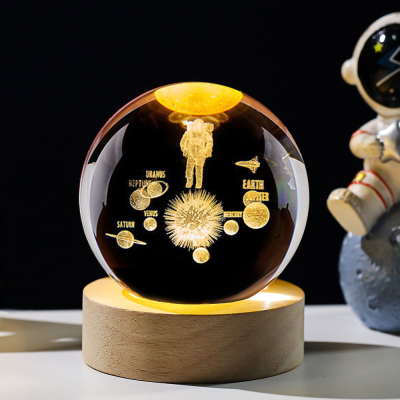 Krištáľová guľa nočné svetlo s laserovým gravírovaním galaxie Slnečnej sústavy – Materiál: Kryštál; Štýl: Moderný minimalistický; Stolná dekorácia
