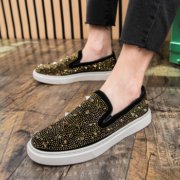 Pánske loafery z PU kože, gumová podrážka, okrúhla špička, matný povrch, nízky plochý podpätok (1–3 cm)