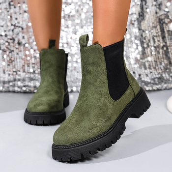 Női Chelsea csizmák, felsőrész szintetikus bőrből, talp gumi, középmagas sarok 3–5 cm, alacsony csizmás szár, pull-on