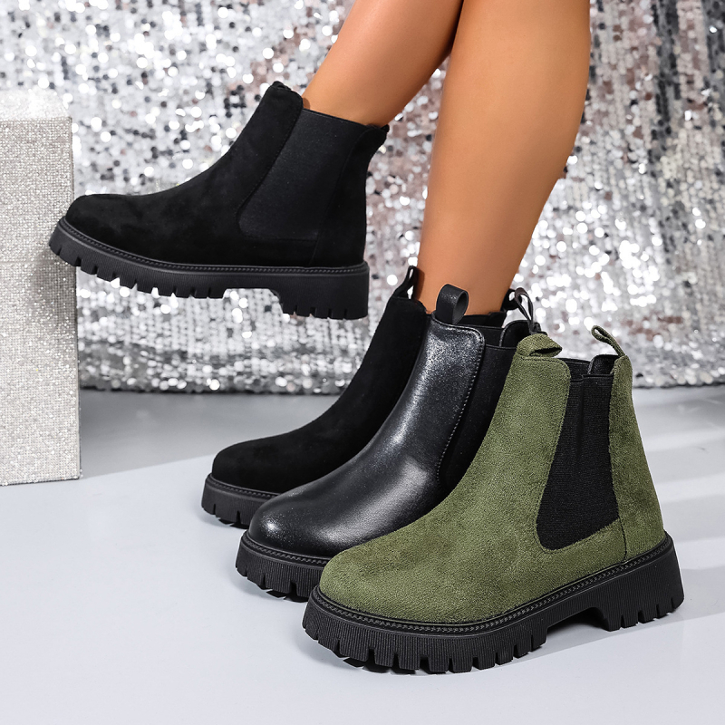 Női Chelsea csizmák, felsőrész szintetikus bőrből, talp gumi, középmagas sarok 3–5 cm, alacsony csizmás szár, pull-on