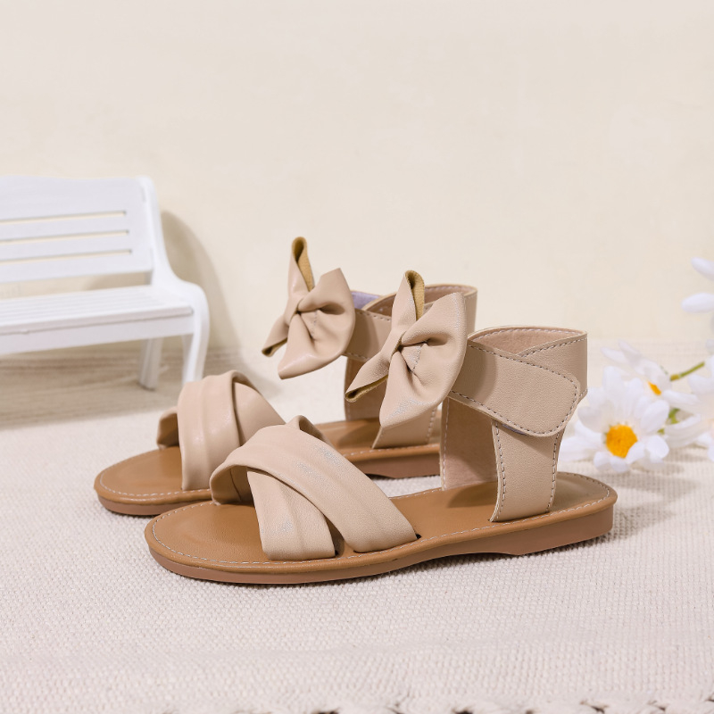 Birkenstock-stílusú gyerek szandálok, koreai ihletésű dizájn, vízálló, puha talpú zárással, ultrafilm bőr felsőréteggel