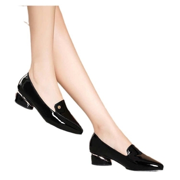 Női középmagas loafer cipő, hegyes orr, műbőr felsőrész, 3–5 cm sarok, gumi talp