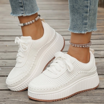 Dámske každodenné tenisky s hrubou podrážkou, nízky horný diel, vrchný materiál z umelej kože, gumová podrážka, sieťová podšívka