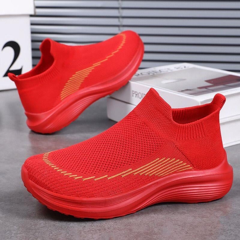 Hálós felsőrészű Slip-On sportcipő PU talppal, EVA belső talppal, lélegző, könnyű, csúszásmentes