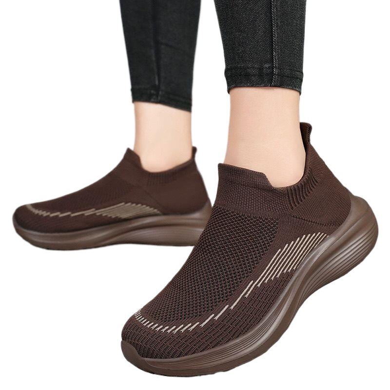 Hálós felsőrészű Slip-On sportcipő PU talppal, EVA belső talppal, lélegző, könnyű, csúszásmentes
