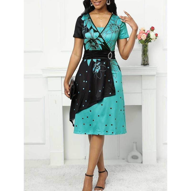 Bezrukávové tričko s odnímateľnou kapucňou, materiál z zajacej srsti, retro štýl, jar 2025