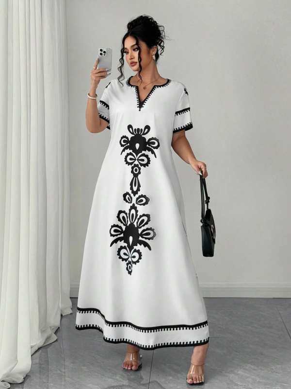 Elegáns hosszú ruha V-nyakkal, digitális nyomtatású minta, poliészter (95%+), elegáns stílus