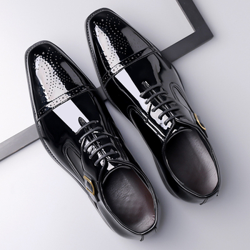 Muške kožne cipele za vožnju s PU gornjim dijelom, gumom potplatom, okruglim vrhom, niskim krojem, protuklizne, pogodne za posao i vjenčanja.